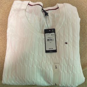 White Tommy Hilfiger long sleeve sweater